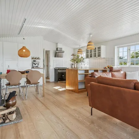 Nyaraló Three-bedroom In