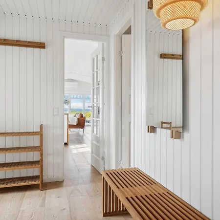 Three-bedroom In * Knebel